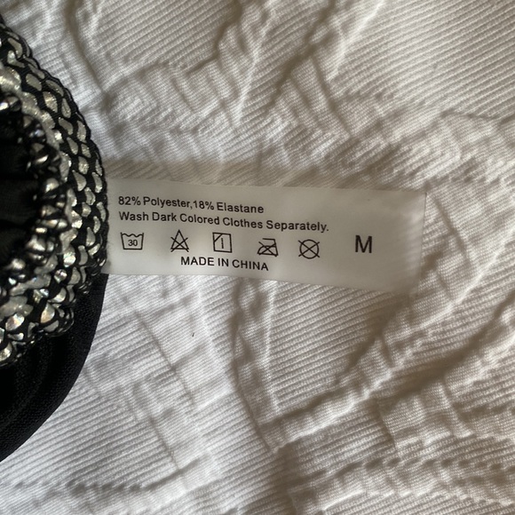 Shein silver & black NWOT one piece, snakeskin animal print, sz Medium - Picture 10 of 10